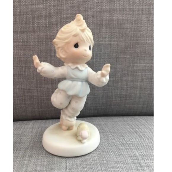 Precious Moments Happy Trip 1989 Roller Skates - Picture 1 of 2